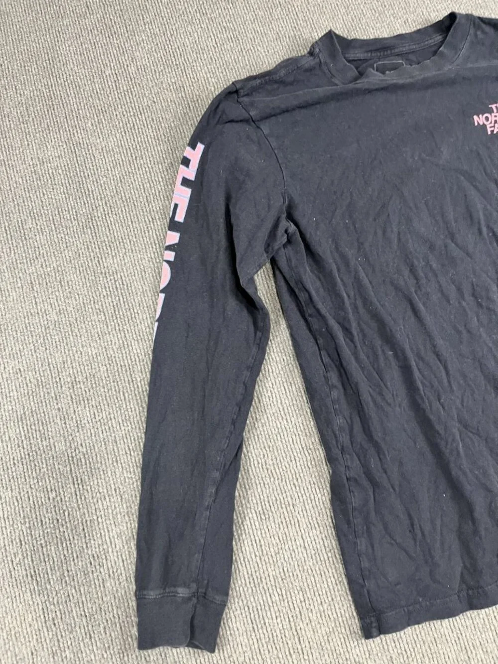 The North Face Mens Blue Long Sleeve Graphic Tee Size S